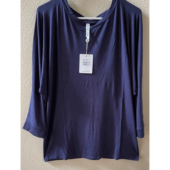 White Mark navy tunic size 1X - Picture 1 of 1